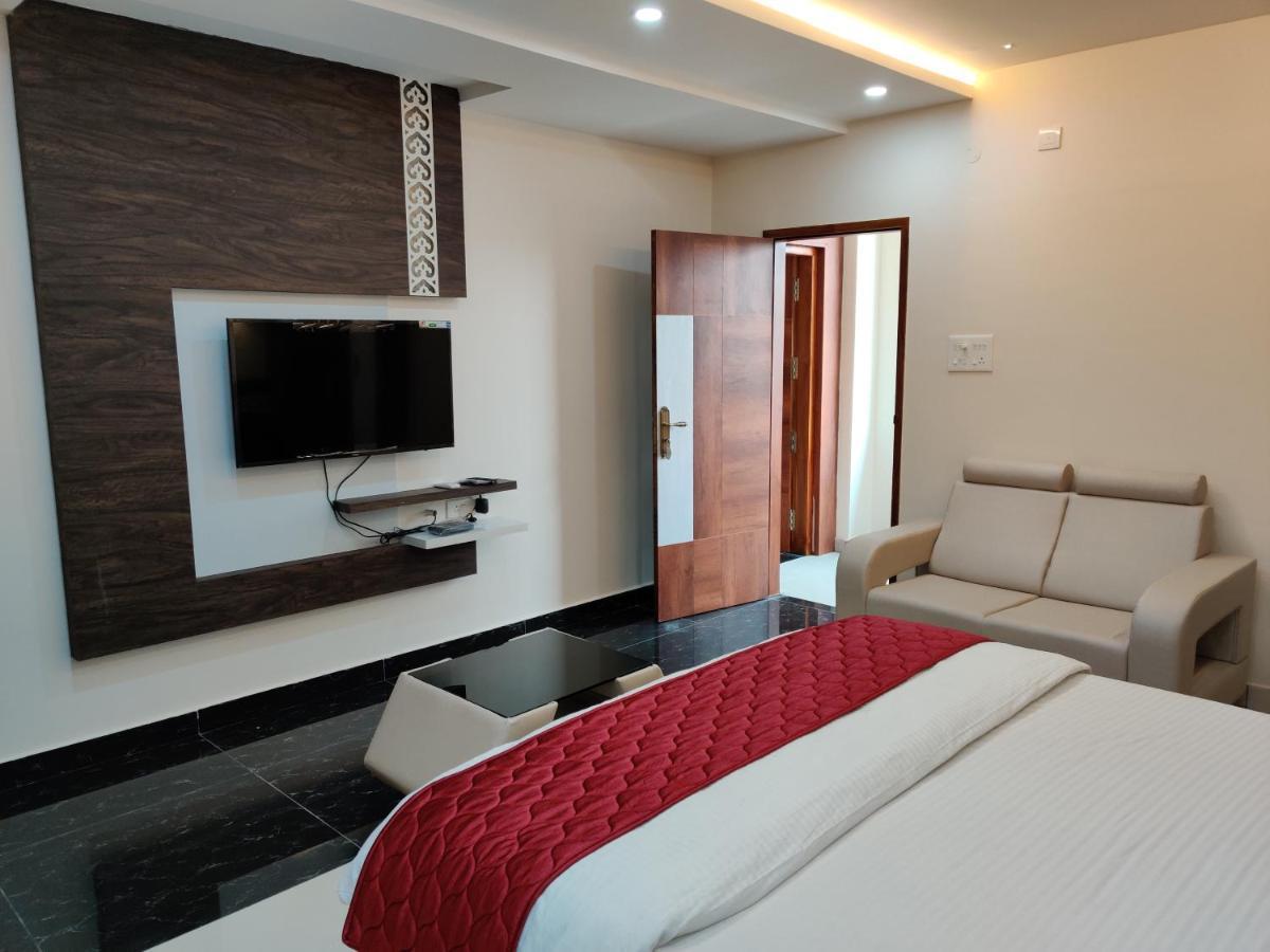Pagadala Grand Residency Hotel Bapatla Exterior photo