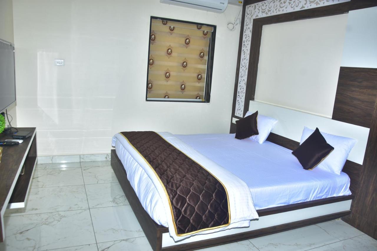 Pagadala Grand Residency Hotel Bapatla Exterior photo